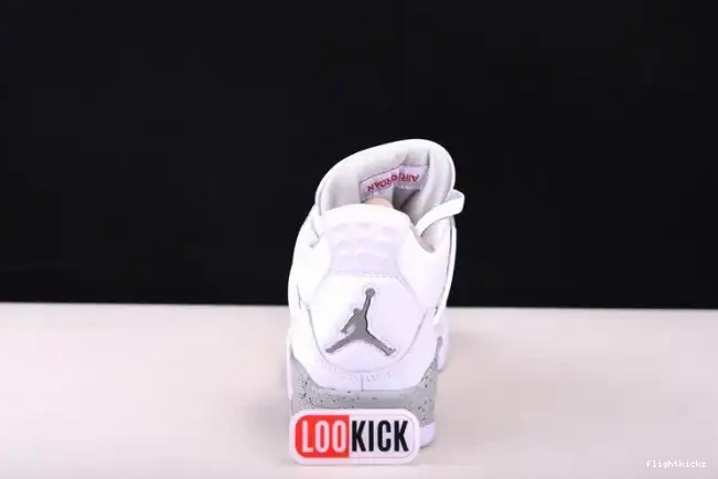 4 CT8527-100 White Retro Oreo Jordan (2021) 0506